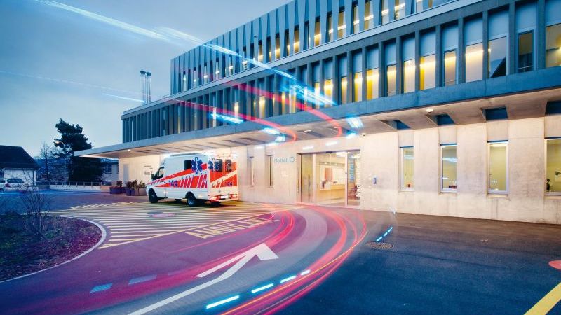 Einsatz: Tragehilfe für Rettungsdienst